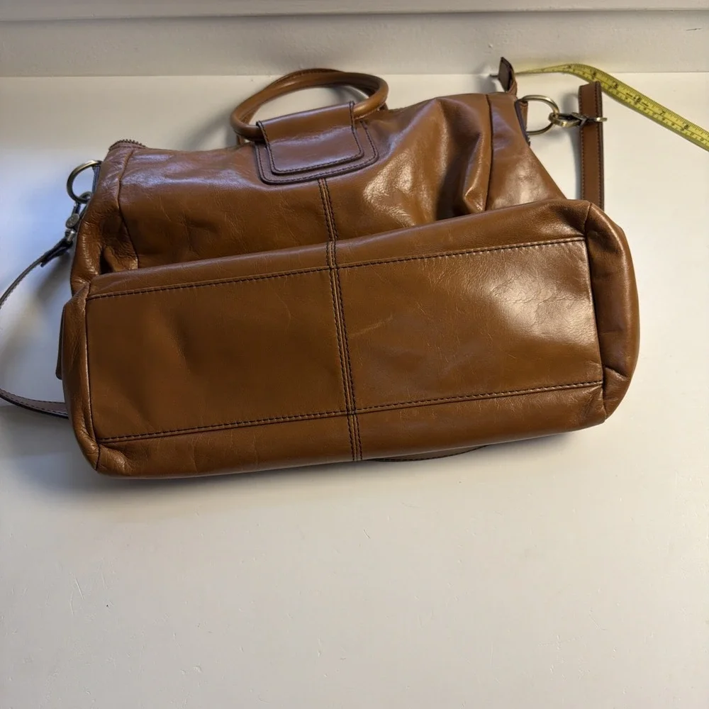 Hobo‎ Int'l Toffee Leather Sheila Med-lg Shoulder Crossbody Bag
